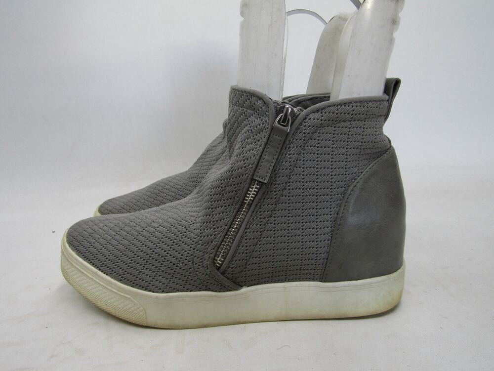Steve Madden Womens Size 9.5 M Gray Zip Wedge Ankle Fashion Boots Bootie